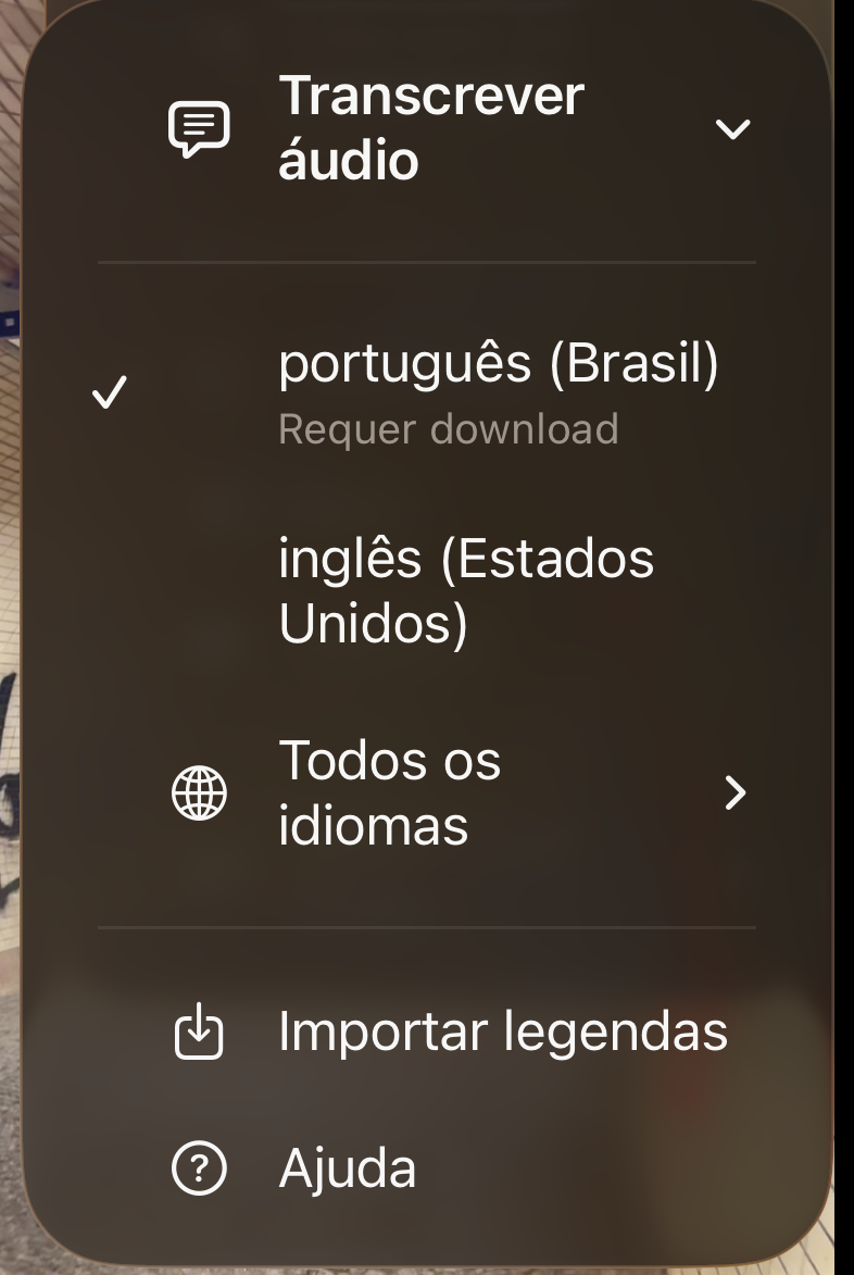 Lista de idiomas de transcrição começando pelos idiomas do usuário, seguida de Todos os idiomas, Importar legendas e Ajuda