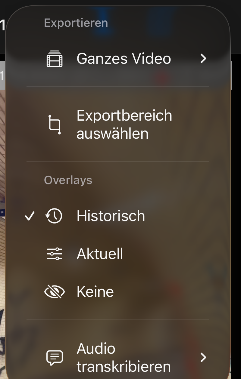 Das Mehr-Menü der Videowiedergabe mit dem Eintrag Audio transkribieren unter den Bereichen Export und Overlays