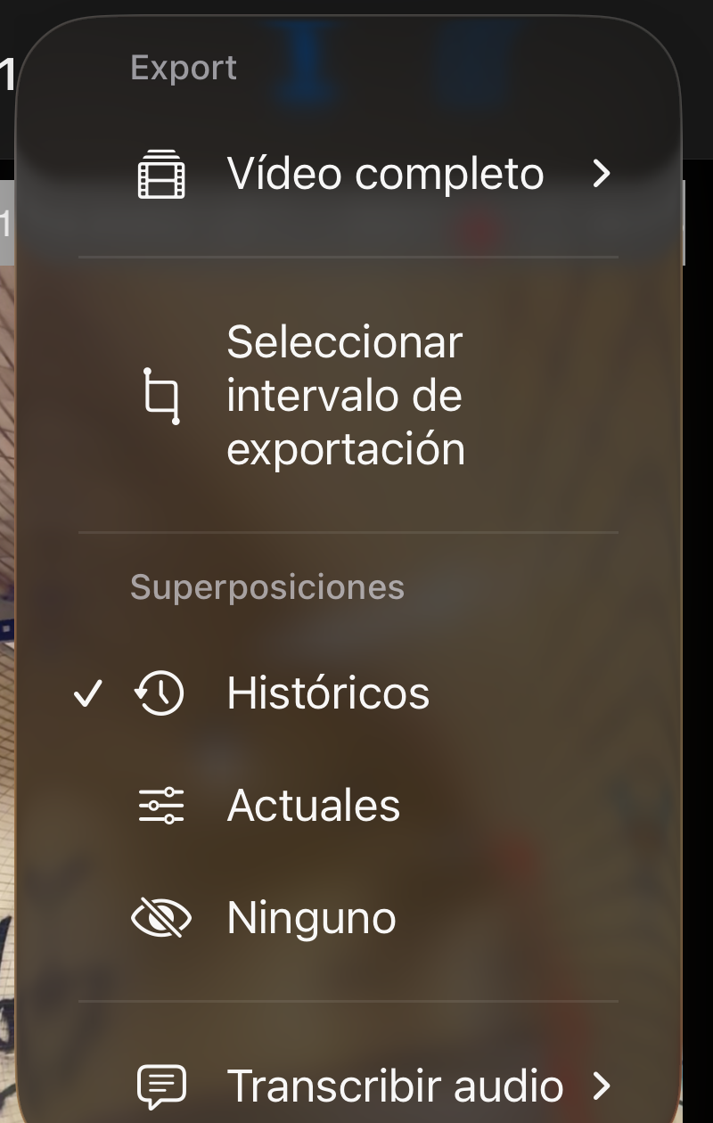 Menú Más de la reproducción de vídeo con la entrada Transcribir audio bajo las secciones de exportación y overlays