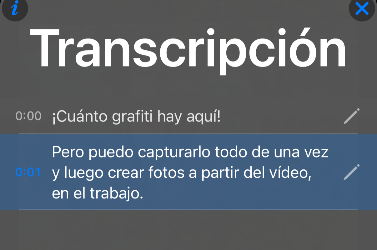 Panel de transcripción con una línea por frase con su tiempo y la línea actual resaltada