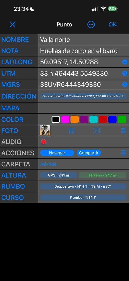 El editor de puntos en vista Avanzada, con Altitud, Rumbo y Curso al final de la lista
