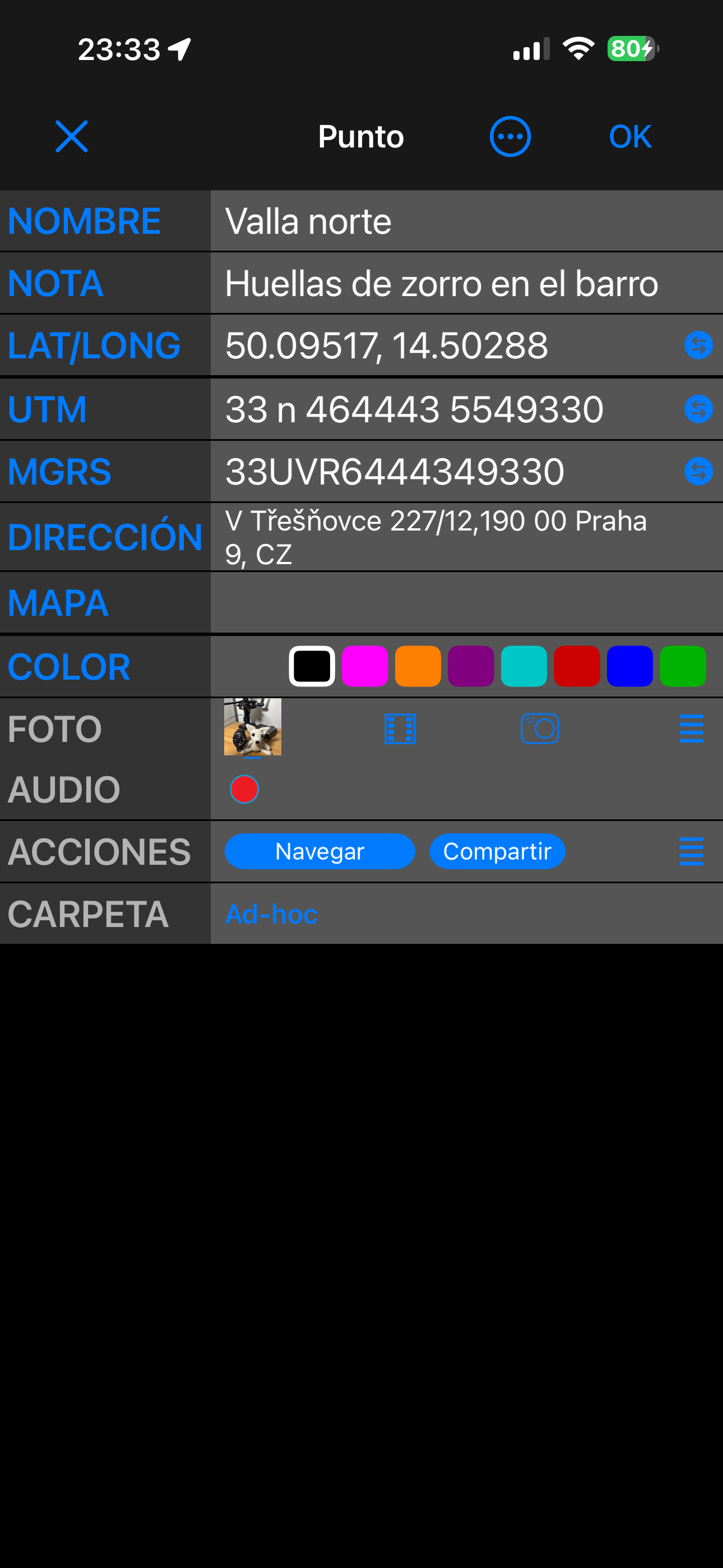 El editor de puntos en vista Sencilla: NOMBRE, NOTA, LAT/LONG, UTM, MGRS, DIRECCIÓN, MAPA, COLOR, FOTO, AUDIO, ACCIONES y CARPETA, una fila cada uno