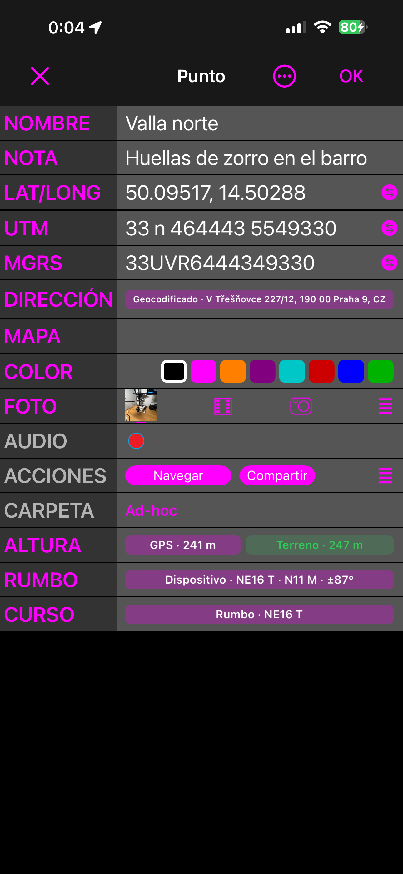 El editor de puntos en vista Avanzada, con Altitud, Rumbo y Curso al final de la lista