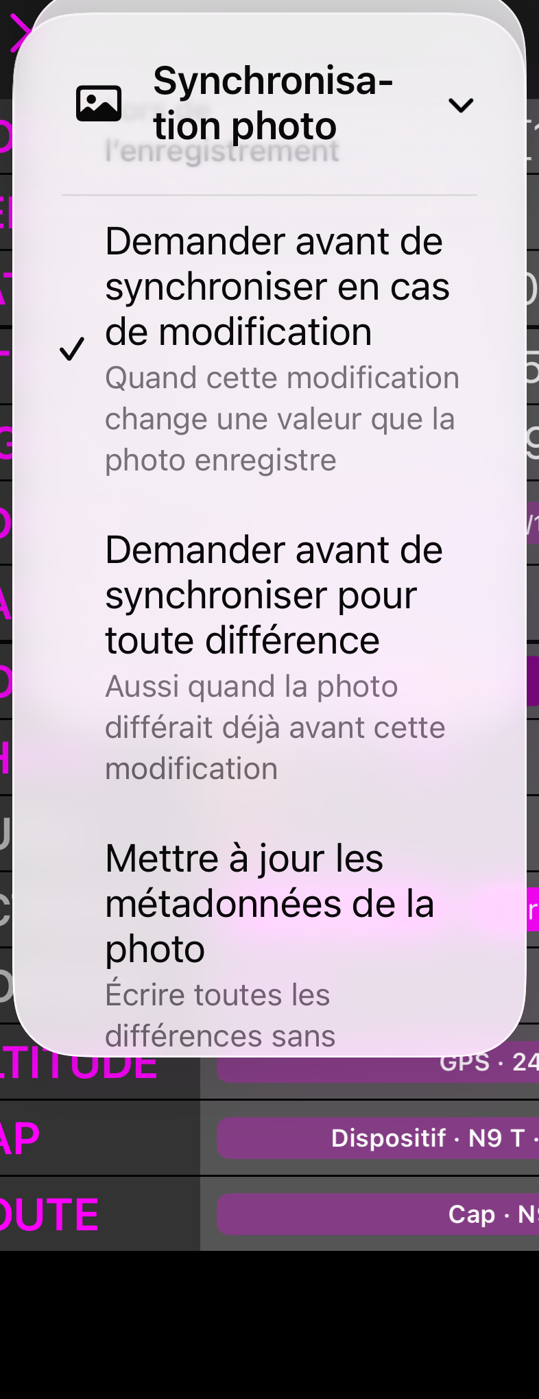 La section À l&rsquo;enregistrement du menu Synchronisation photo, avec ses quatre choix