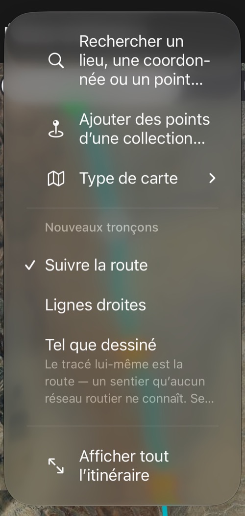 Le menu ⋯ de l&rsquo;éditeur d’itinéraire : recherche, ajout de points, type de carte, type des nouveaux tronçons et Afficher tout l’itinéraire