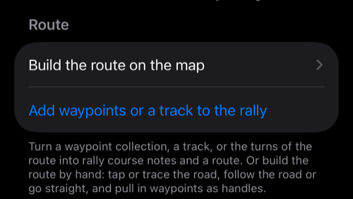 Rally settings: Road book समूह, जिसके Route अनुभाग में Build the route on the map और Add waypoints or a track to the rally हैं